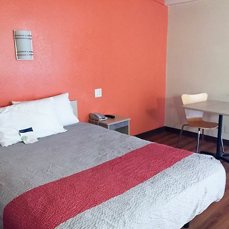 Motel 6-Warwick, Ri - Providence Airport - I-95 Εξωτερικό φωτογραφία