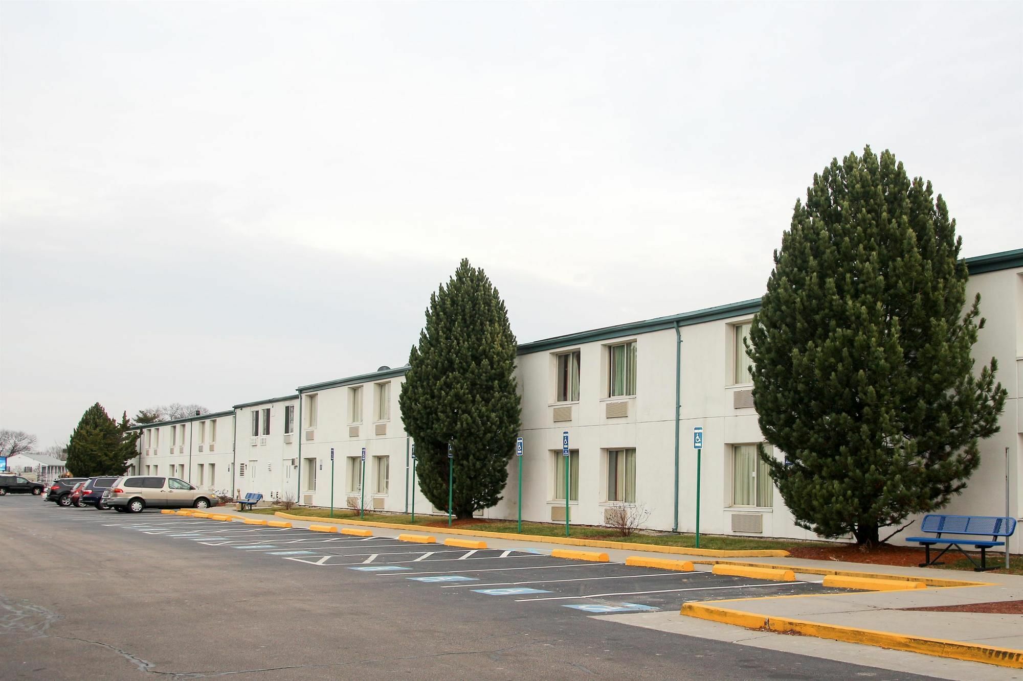 Motel 6-Warwick, Ri - Providence Airport - I-95 Εξωτερικό φωτογραφία